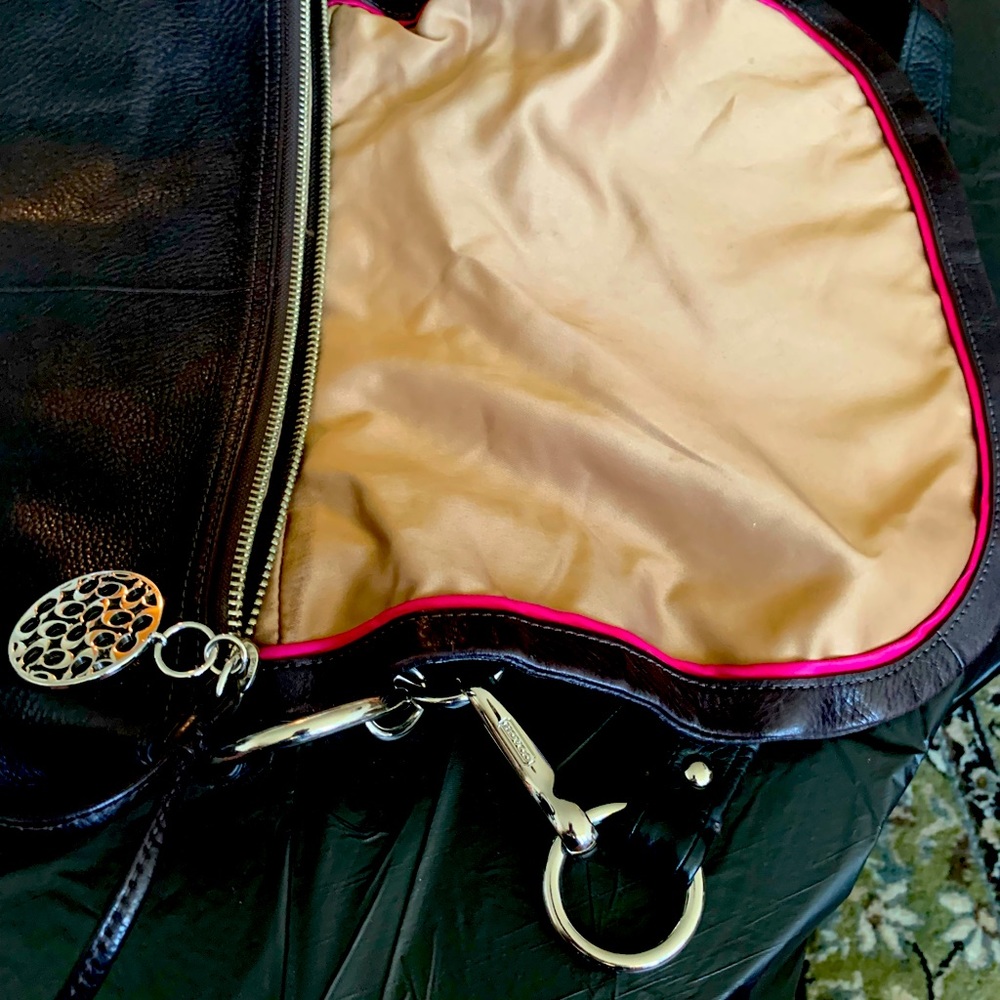 Handbag-Large Purse - Picture 5 of 10